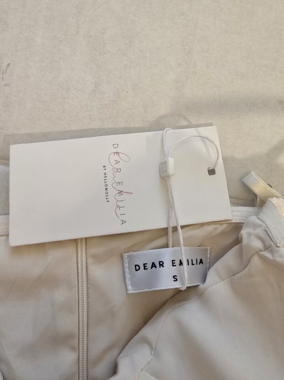 Dear Emilia By Hello Molly Shimmering Horizon Satin Maxi Dress Cream Size S - Picture 4 of 13